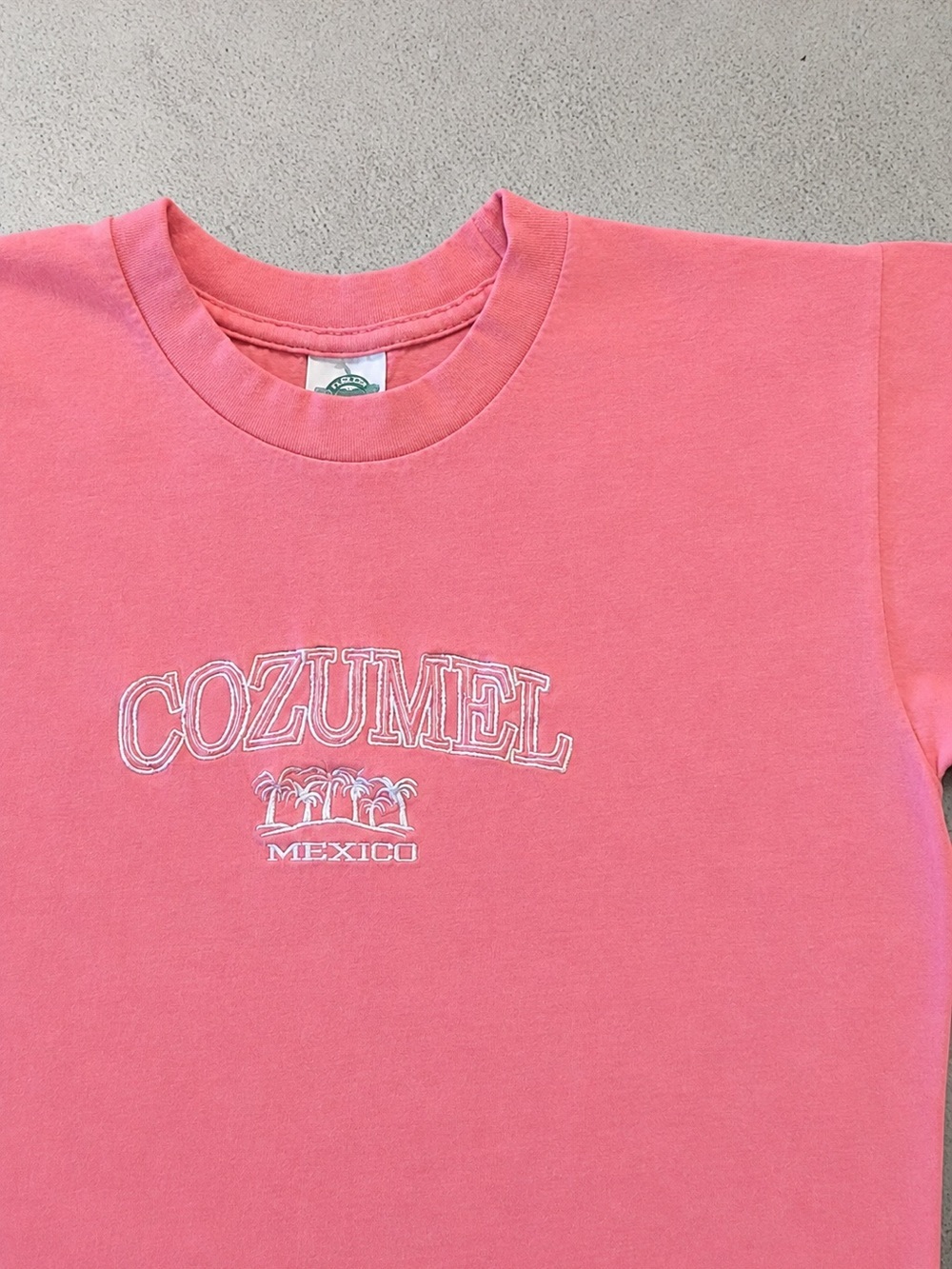 Vintage 90s Cozumel Mexico Embroidered Tourist Tee